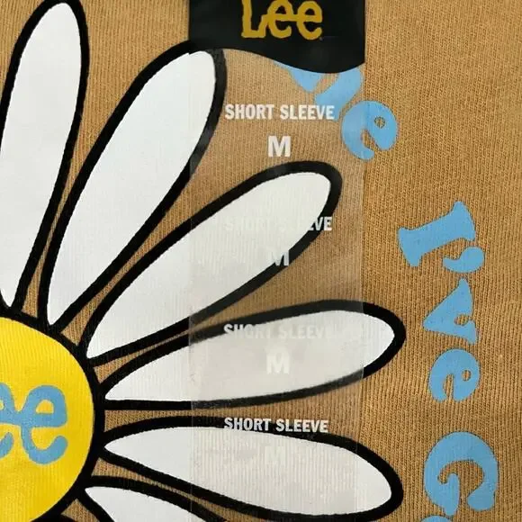 NWT Lee Legendary Scoop Neck Short Sleeve Boyfriend Tee Shirt Womens Size Medium - Picture 5 of 5